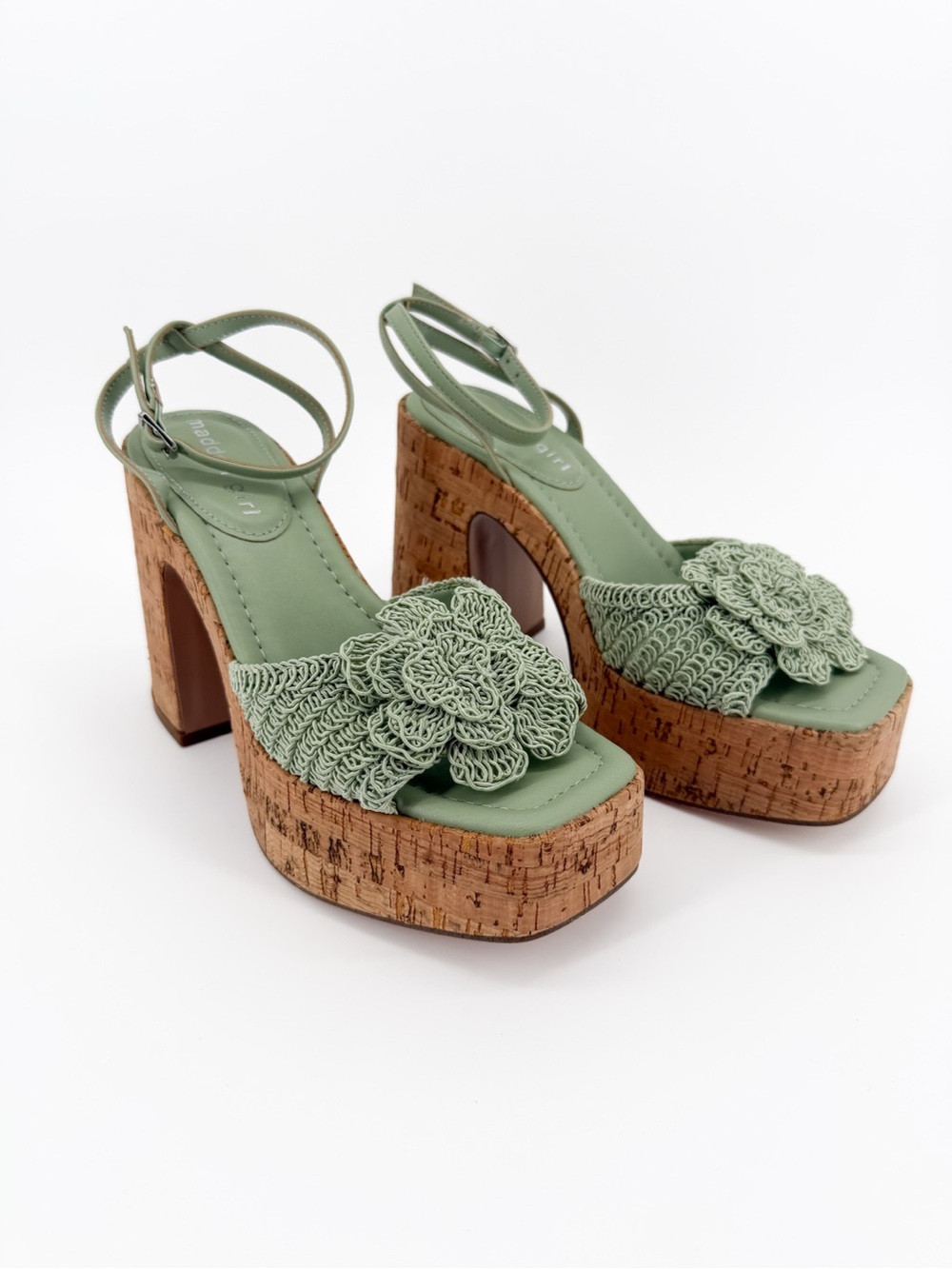 Madden Girl Gardenn Crochet Floral Cork Platform Block Heel Sandals Sage 5 NEW
